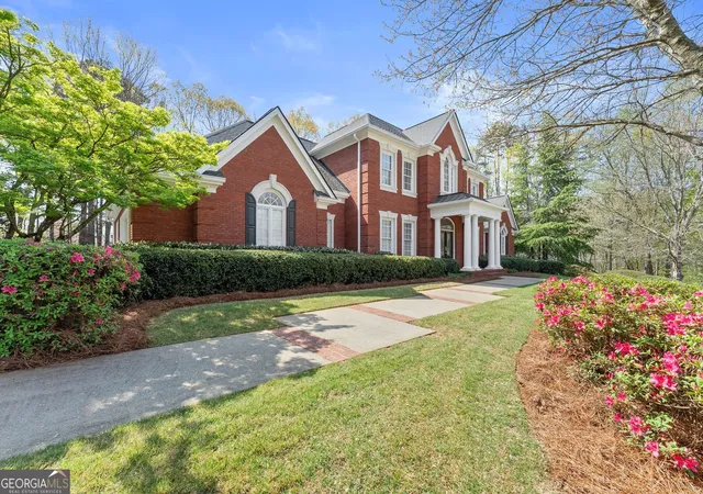 3rd image of 2520 Heritage Ct, Buford, GA 30518 | MLS# 10727611
