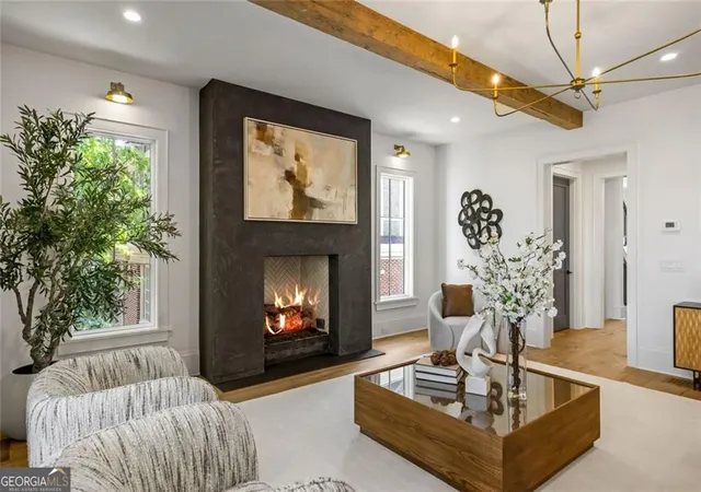 4th image of 996 Mclynn Ave Ne, Atlanta, GA 30306 | MLS# 10759295