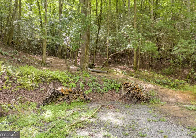 Photo 3 of Sale Pending at 1178 Ruby Lake Dr, Hiawassee, GA 30546 | MLS# 10824058 | Listing updated on 2026-09-11