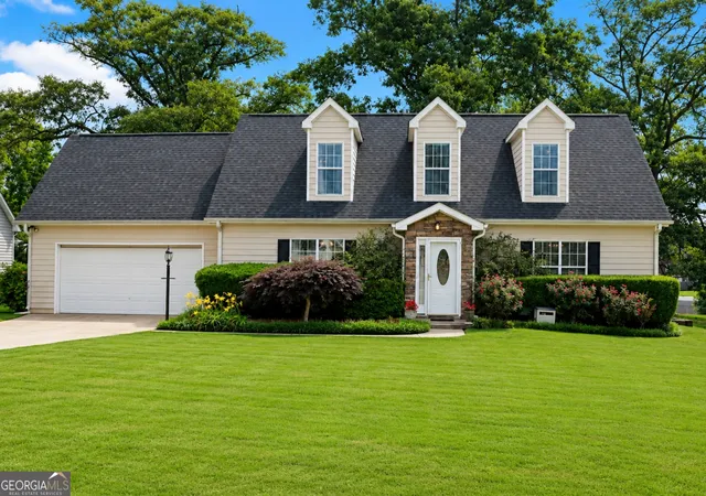 1st image of 40 Lake Charles Xing, Covington, GA 30016 | MLS# 10799230