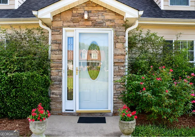 2nd image of 40 Lake Charles Xing, Covington, GA 30016 | MLS# 10799230