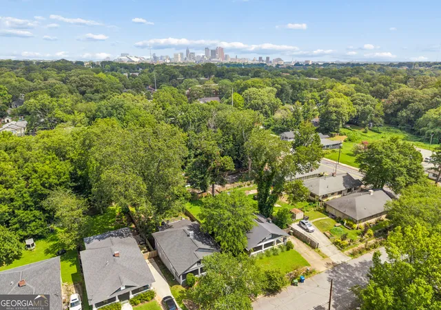 Photo 36 of Sale Pending at 645 Lexington Ave Sw, Atlanta, GA 30310 | MLS# 10825613 | Listing updated on 2026-09-12