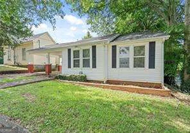 2nd image of 76 Mill St, Tallapoosa, GA 30176 | MLS# 10808182