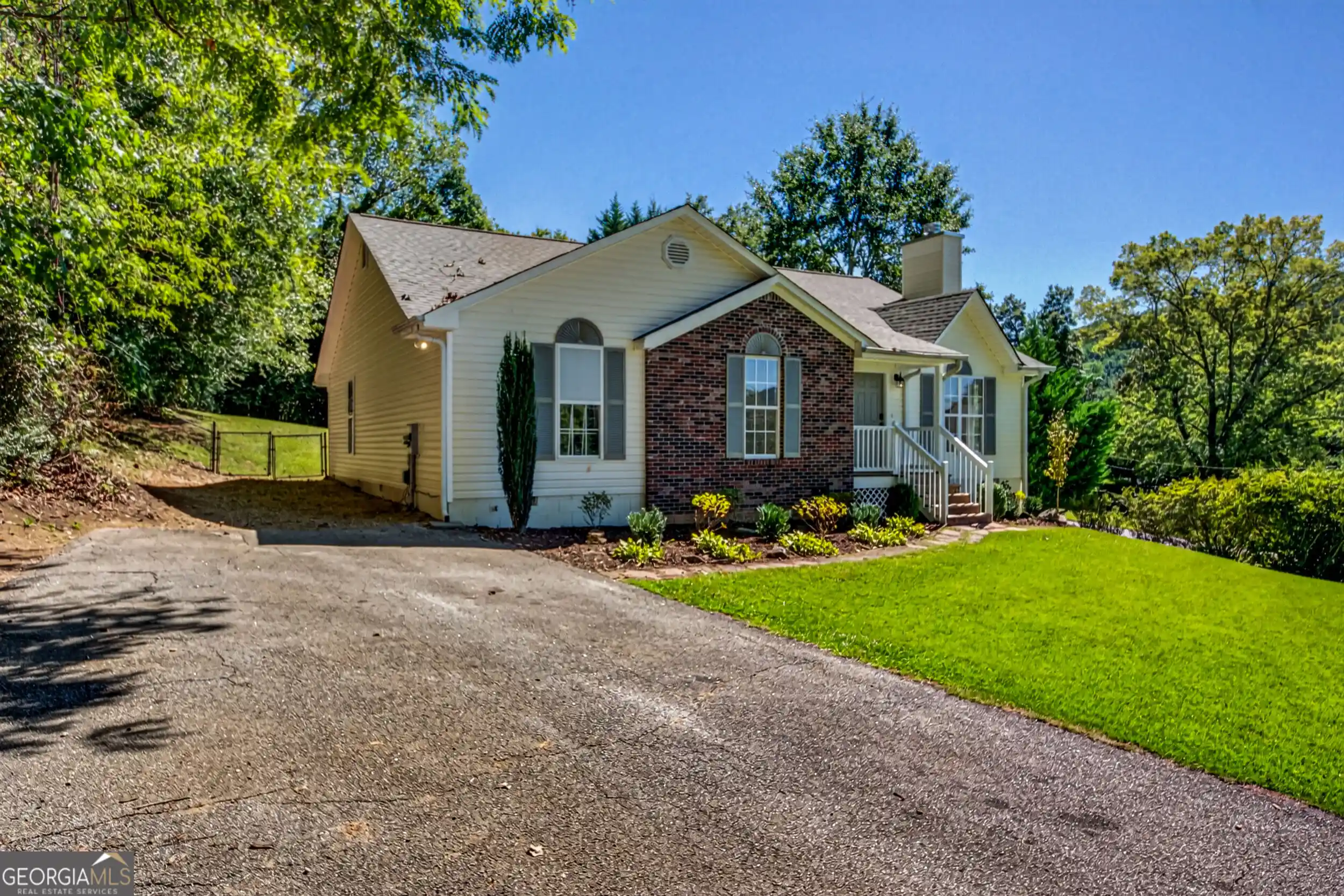 Photo 1 of Single family home for sale at 110 Maple St, Clayton, GA 30525 | MLS# 10855006 | Listing updated on 2026-10-13