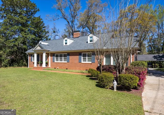 Homes for sale in Forsyth, GA | 333 W Main St, Forsyth, GA 31029 | MLS# 10714219
