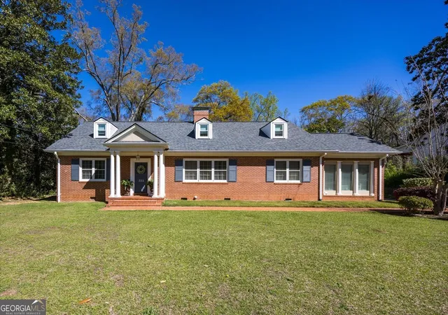 Homes for sale in Forsyth, GA | 333 W Main St, Forsyth, GA 31029 | MLS# 10714219