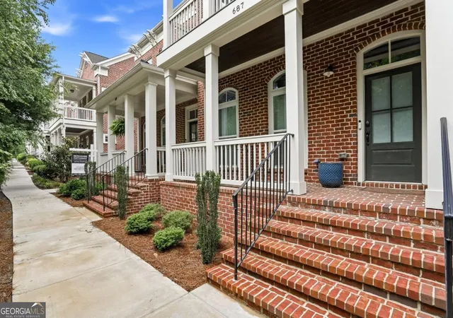Photo 2 of Townhouse for sale at 687 Brennan Dr, Decatur, GA 30033 | MLS# 10822779 | Listing updated on 2026-08-24