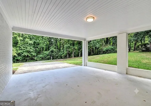 Photo 3 of Single family home for sale at 1413 Thomas Rd, Decatur, GA 30030 | MLS# 10816691 | Listing updated on 2026-09-10