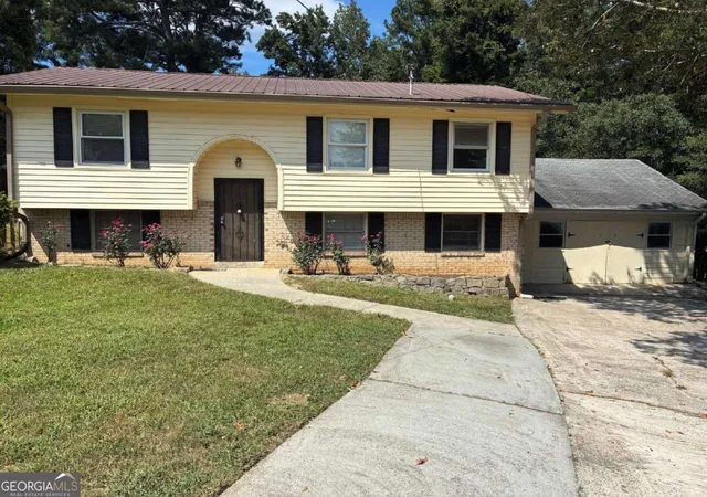 Photo 3 of Single family home for sale at 537 Reba Rd, Lawrenceville, GA 30046 | MLS# 10790686 | Listing updated on 2026-07-06