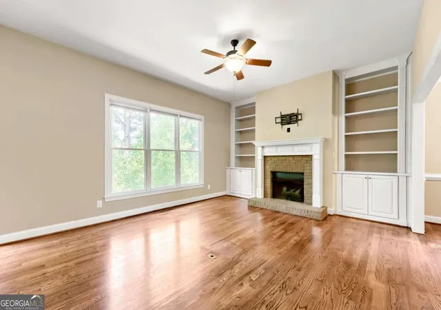 Photo 4 of Single family home for sale at 144 Cornerstone Pl, Woodstock, GA 30188 | MLS# 10818039 | Listing updated on 2026-09-11