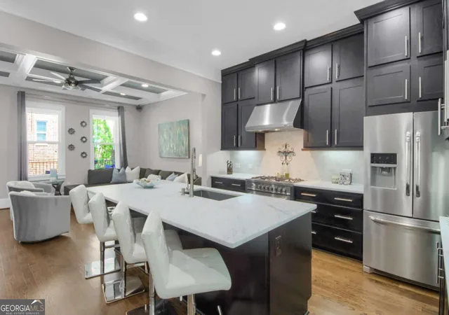 Photo 3 of Sale Pending at 328 Brownstones Cir NE, Atlanta, GA 30312 | MLS# 10664777 | Listing updated on 2026-03-10