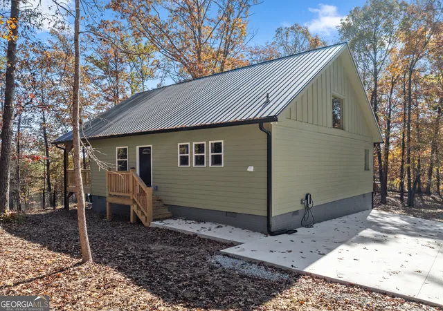 2nd image of 339 Hickory Ridge Dr, Cleveland, GA 30528 | MLS# 10717266