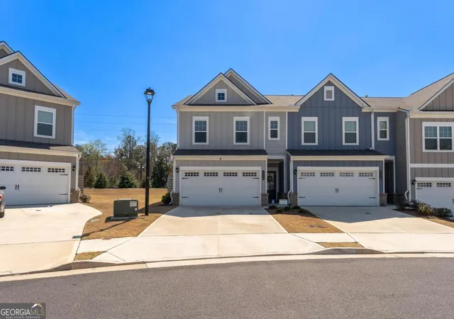 1st image of 1114 Chastain Dr, Sugar Hill, GA 30518 | MLS# 10719516