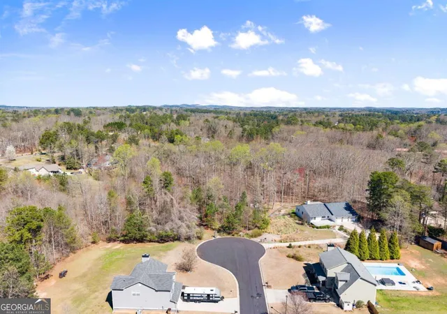 Homes for sale in Cumming, GA | 4055 Vintage Ct, Cumming, GA 30041 | MLS# 10799458
