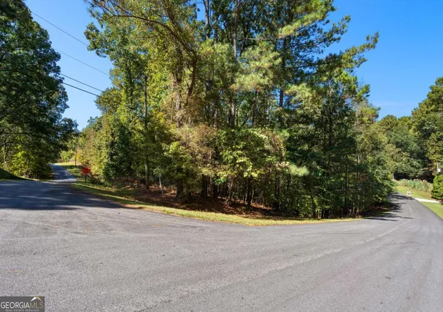 2nd image of 104 Dogwood Pt, Lagrange, GA 30240 | MLS# 10731791