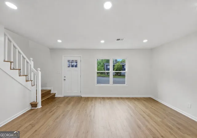 Photo 3 of Townhouse for sale at 2050 Lenoa Ln, Austell, GA 30106 | MLS# 10733231 | Listing updated on 2026-08-02