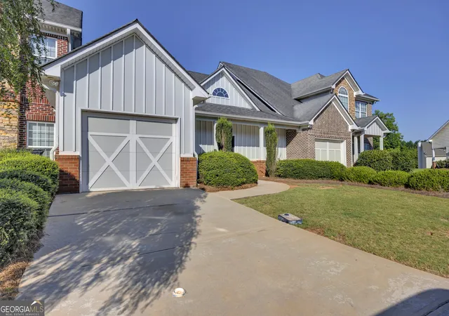 3rd image of 156 Colony Park Ln, Locust Grove, GA 30248 | MLS# 10800785