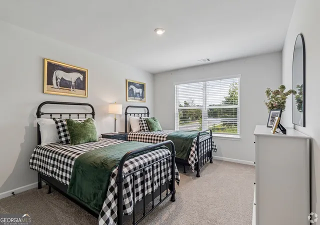 Photo 3 of Townhouse for sale at 15 Silver Leaf Ln #43, Dawsonville, GA 30534 | MLS# 10770270 | Listing updated on 2026-08-31
