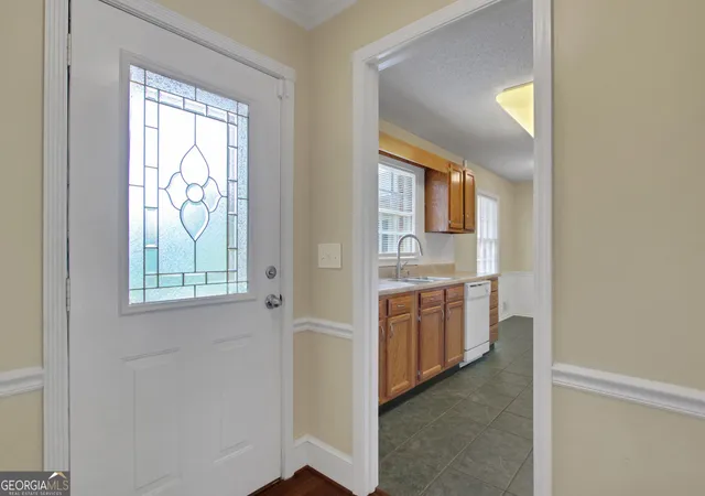 Photo 3 of Single family home for sale at 2020 Heatherdale Ln Sw, Marietta, GA 30064 | MLS# 10826453 | Listing updated on 2026-09-07