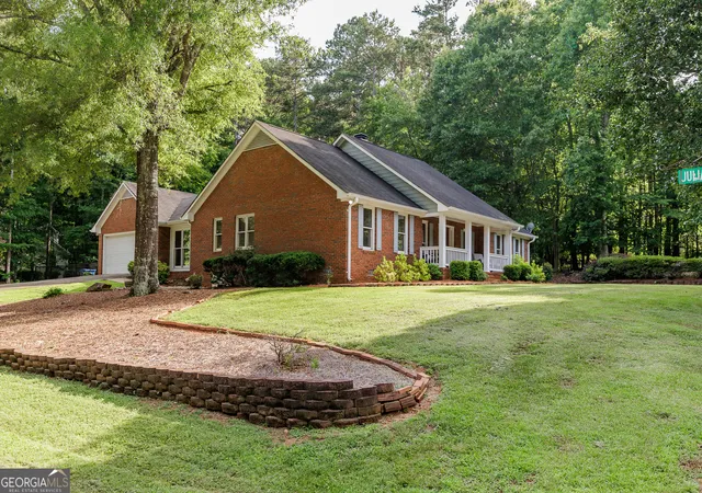 Homes for sale in Watkinsville, GA | 1010 Julian Ct, Watkinsville, GA 30677 | MLS# 10793594