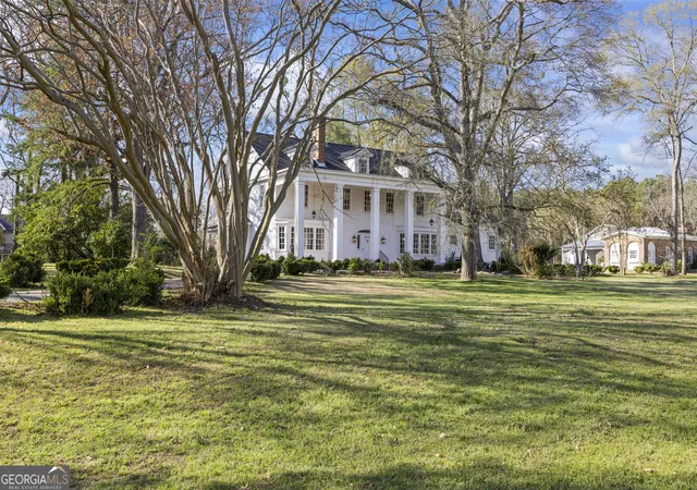 1st image of 215 Hartwell Rd, Lavonia, GA 30553 | MLS# 10715238