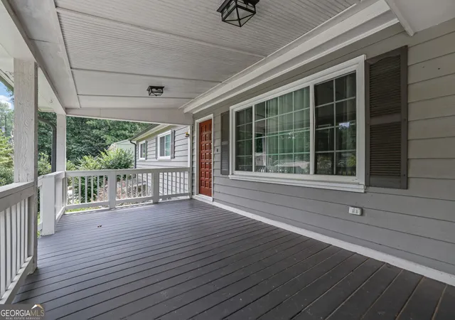 Photo 4 of Single family home for sale at 4599 Cedar Knoll Dr Ne, Marietta, GA 30066 | MLS# 10834895 | Listing updated on 2026-09-17