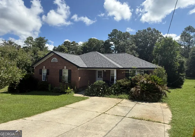 2nd image of 1007 Cedarview Cir, Hephzibah, GA 30815 | MLS# 10823432