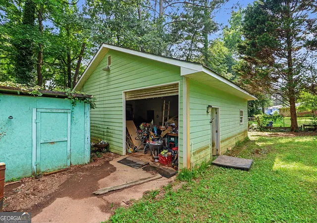 Homes for sale in Fairburn, GA | 493 Mehaffey Dr, Fairburn, GA 30213 | MLS# 10789325
