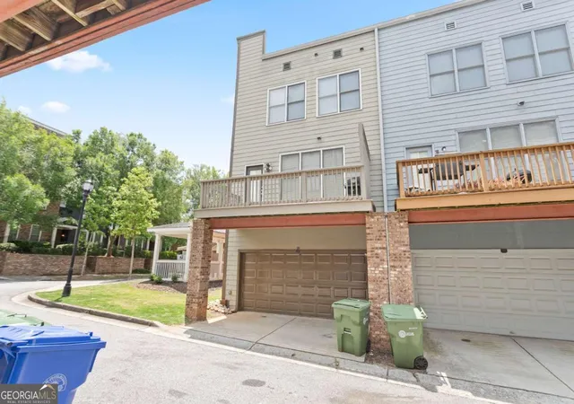 3rd image of 775 Liberty Commons Dr Nw, Atlanta, GA 30314 | MLS# 10771888