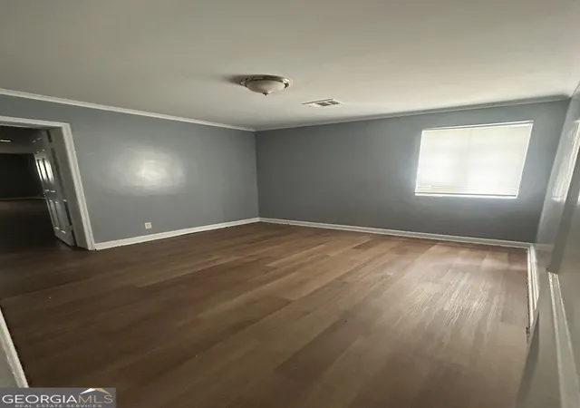 Photo 3 of Single family home for sale at 1970 Vining Cir, Macon, GA 31204 | MLS# 10836698 | Listing updated on 2026-09-14
