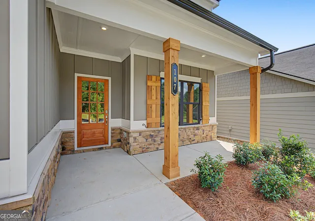 Photo 2 of Single family home for sale at 107 Everwood Ct, Dallas, GA 30132 | MLS# 10827113 | Listing updated on 2026-09-14