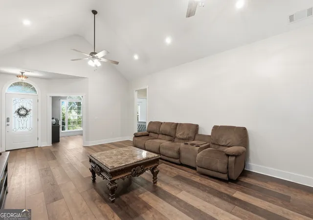 Photo 4 of Single family home for sale at 1201 E Hampton Dr, Statesboro, GA 30461 | MLS# 10823998 | Listing updated on 2026-10-15