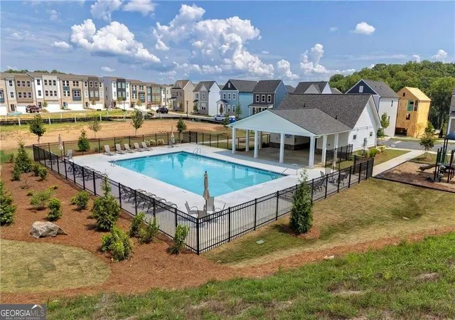 Homes for sale in Atlanta, GA | 1422 Creekside Cir Nw, Atlanta, GA 30318 | MLS# 10783218