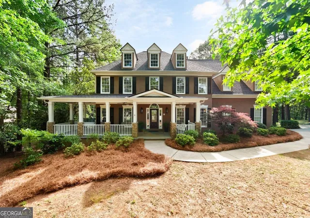 Homes for sale in Peachtree City, GA | 1406 Creston Hl, Peachtree City, GA 30269 | MLS# 10755443