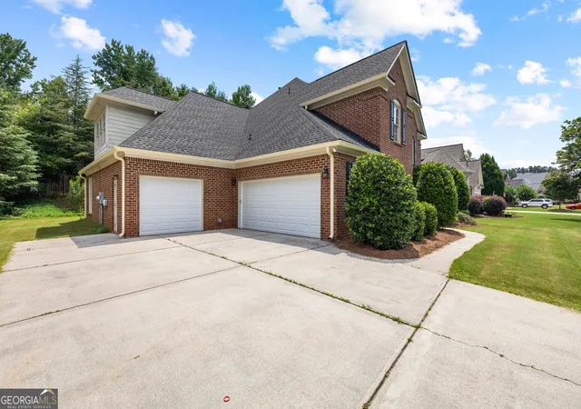 Homes for sale in Peachtree City, GA | 1610 Cascade Overlook, Peachtree City, GA 30269 | MLS# 10799641