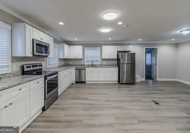 2nd image of 3152 Delmar Ln Nw, Atlanta, GA 30311 | MLS# 10419689