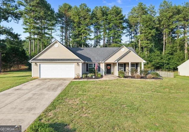 1st image of 1552 Montana Ct, Winder, GA 30680 | MLS# 10815435