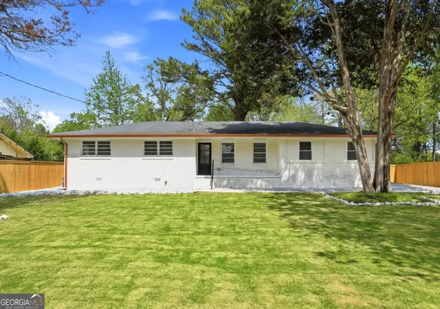1st image of 5542 Joeclay Dr, Stone Mountain, GA 30088 | MLS# 10721405