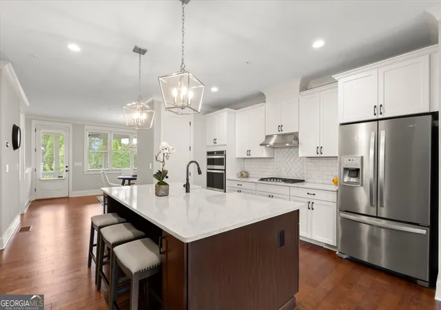 Photo 3 of Townhouse for sale at 138 Inwood Walk, Woodstock, GA 30188 | MLS# 10819331 | Listing updated on 2026-10-08