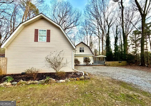2nd image of 134 Rustica Dr, Newnan, GA 30263 | MLS# 10818829