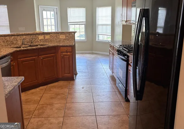 Homes for sale in Snellville, GA | 4208 Medlock Woods Dr, Snellville, GA 30039 | MLS# 10786038