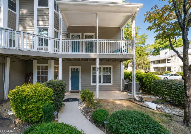 Photo 1 of Condo for sale at 6431 Oakleaf Wy, Morrow, GA 30260 | MLS# 10822662 | Listing updated on 2026-08-27