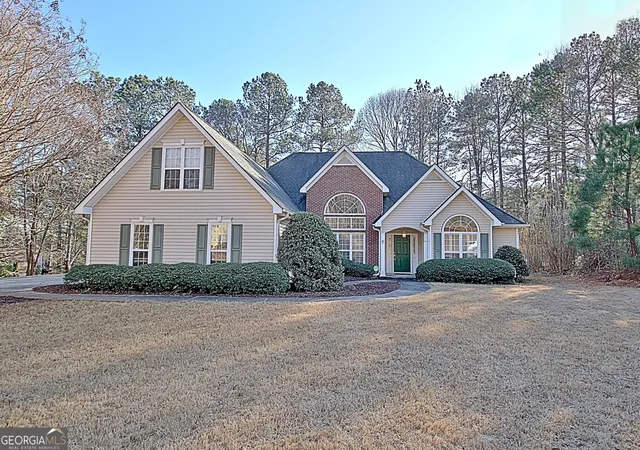 Photo 1 of Single family home for sale at 195 Ferncliff, Fayetteville, GA 30215 | MLS# 10810703 | Listing updated on 2026-08-13