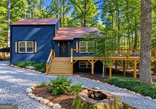 Photo 1 of Single family home for sale at 5966 Hilltop Dr, Douglasville, GA 30135 | MLS# 10869060 | Listing updated on 2026-10-27