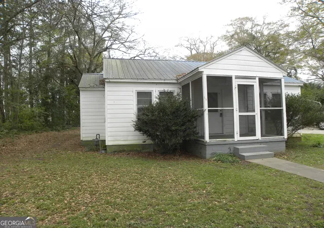1st image of 113 Maple St, Hartwell, GA 30643 | MLS# 10792465