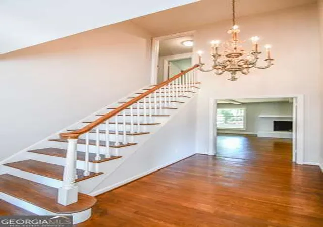 Photo 3 of Sale Pending at 3216 Golf Club Dr, Gainesville, GA 30506 | MLS# 10711796 | Listing updated on 2026-10-02