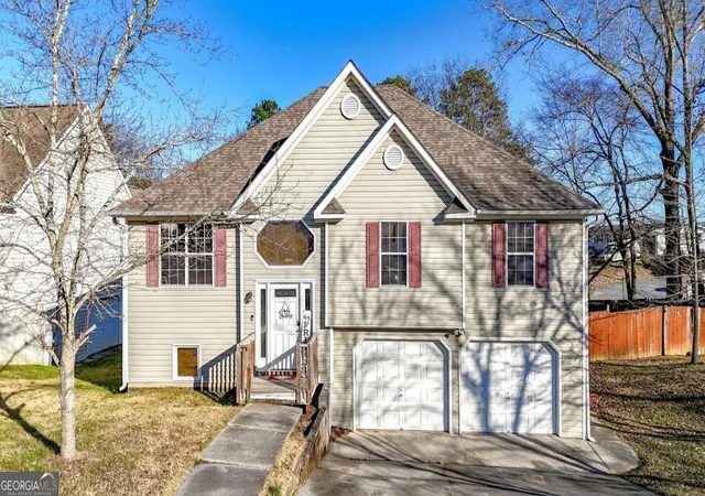 Photo 1 of Single family home for sale at 101 Twin Oaks Dr, Calhoun, GA 30701 | MLS# 10790890 | Listing updated on 2026-08-31