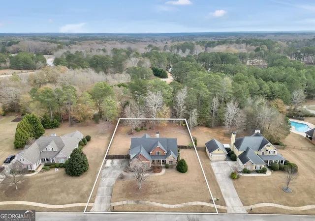 Photo 3 of Single family home for sale at 108 Caraway Rd, Locust Grove, GA 30248 | MLS# 10785127 | Listing updated on 2026-10-10