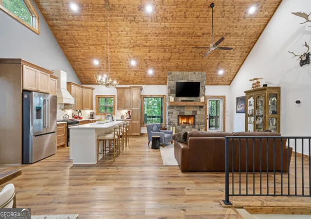 Photo 3 of Single family home for sale at 314 Lake View Ln, Ellijay, GA 30536 | MLS# 10783453 | Listing updated on 2026-08-05