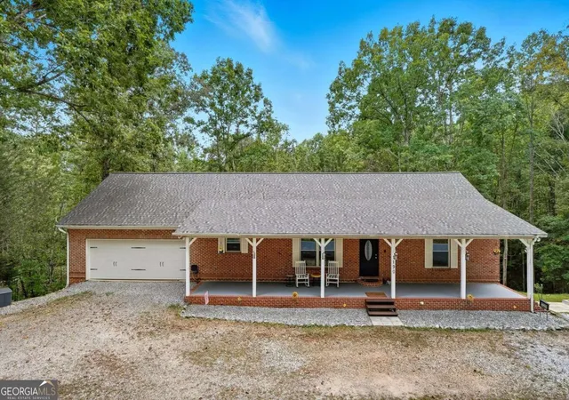 Photo 2 of Single family home for sale at 1190 Mill Creek Dr, Dawsonville, GA 30534 | MLS# 10800975 | Listing updated on 2026-09-14